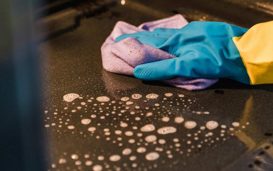 How To Clean Your Oven